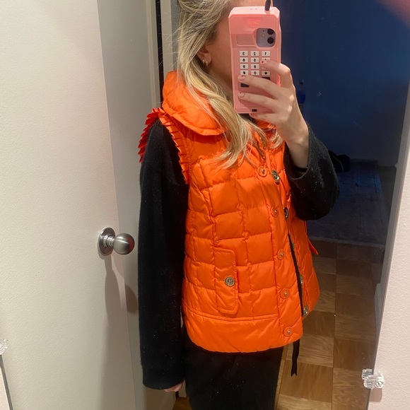 🧡🧡Juicy Couture Orange Puffer Vest- NWOT 🧡🧡🧡 - Picture 7 of 8